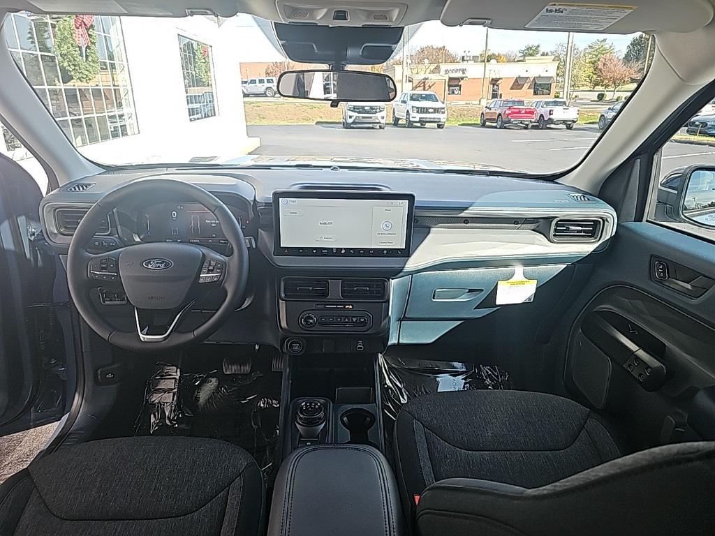 new 2025 Ford Maverick car, priced at $37,016