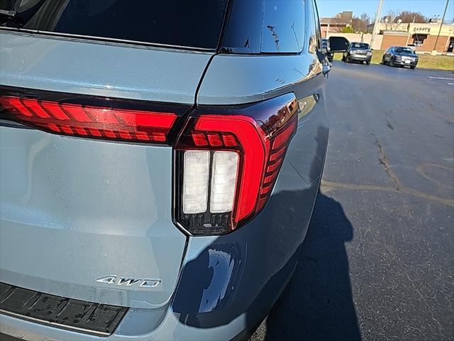 new 2025 Ford Explorer car, priced at $49,455