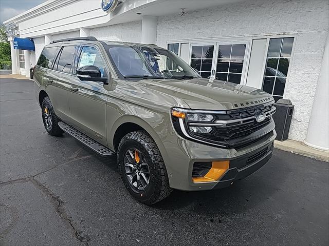 new 2025 Ford Expedition car, priced at $79,865