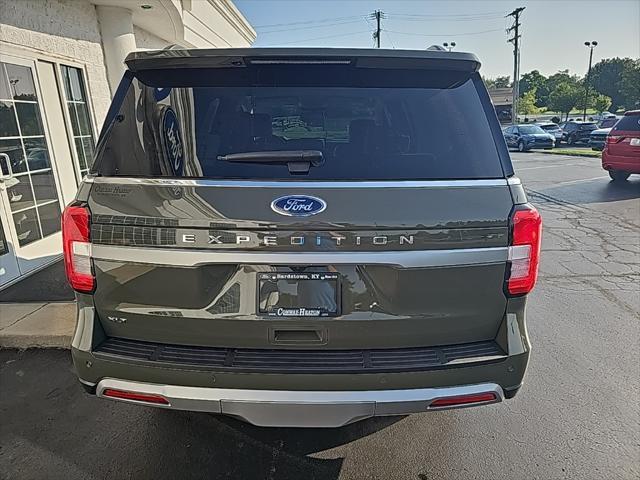 used 2024 Ford Expedition car, priced at $53,998