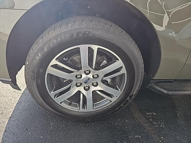 used 2024 Ford Expedition car, priced at $53,998