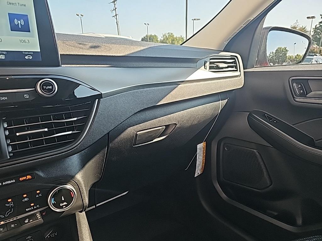 new 2026 Ford Escape car, priced at $30,633