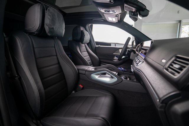 new 2025 Mercedes-Benz GLS 450 car, priced at $103,695