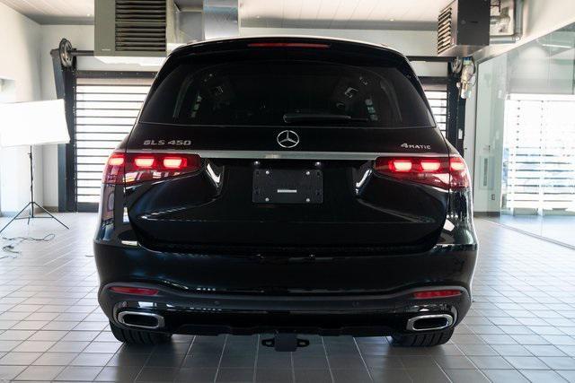 new 2025 Mercedes-Benz GLS 450 car, priced at $103,695