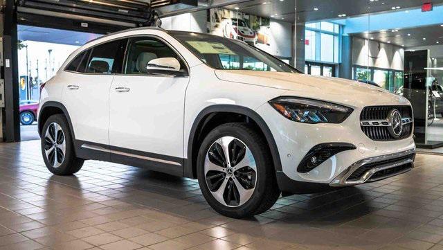 new 2025 Mercedes-Benz GLA 250 car, priced at $51,520