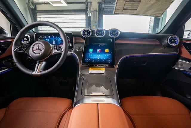new 2025 Mercedes-Benz GLC 300 car, priced at $60,065