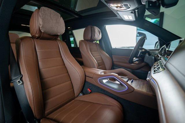 new 2025 Mercedes-Benz GLS 450 car, priced at $102,095