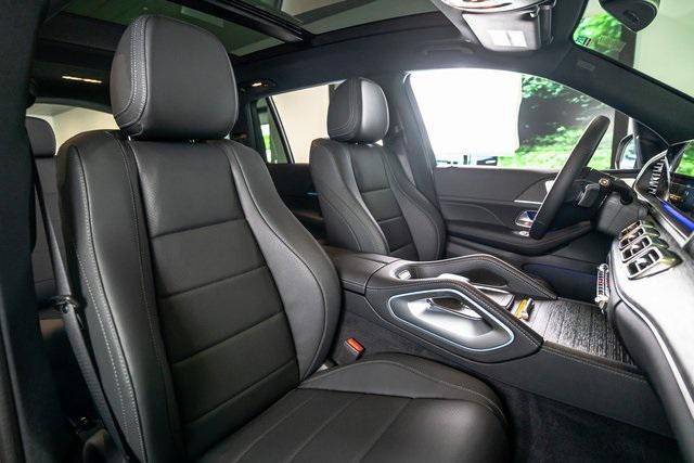 new 2025 Mercedes-Benz GLS 450 car, priced at $94,325