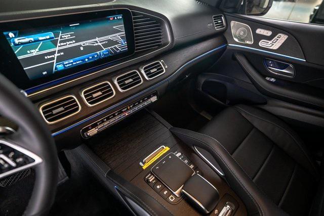 new 2025 Mercedes-Benz GLS 450 car, priced at $94,325