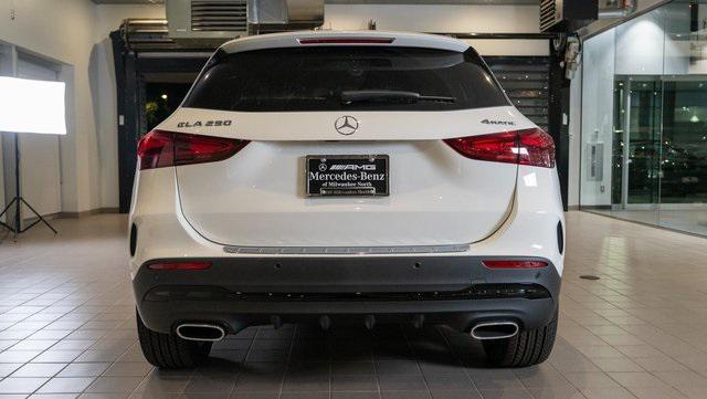 new 2025 Mercedes-Benz GLA 250 car, priced at $52,990