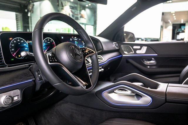 new 2025 Mercedes-Benz GLS 450 car, priced at $93,225