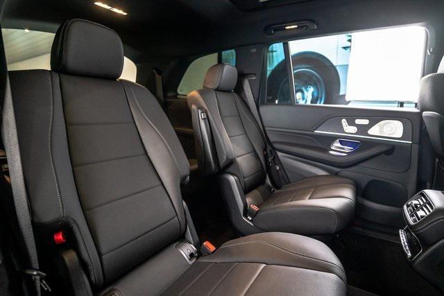 new 2025 Mercedes-Benz GLS 450 car, priced at $93,225