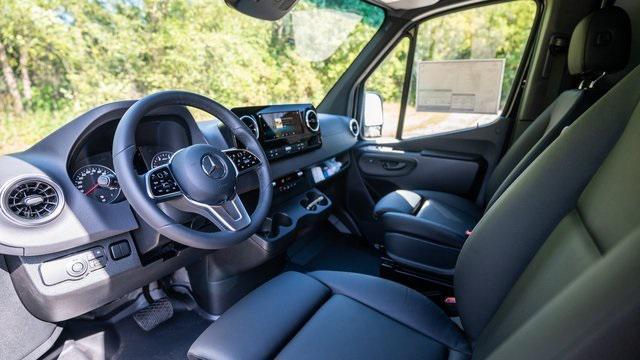 new 2024 Mercedes-Benz Sprinter 2500 car, priced at $76,583