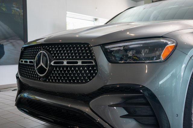 new 2025 Mercedes-Benz GLE 580 car, priced at $94,945