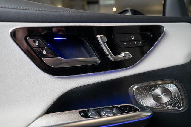 new 2025 Mercedes-Benz GLC 300 car, priced at $64,205
