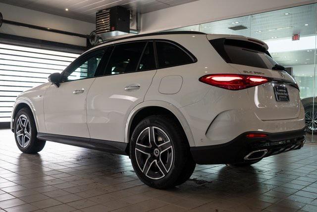 new 2025 Mercedes-Benz GLC 350e car, priced at $70,695