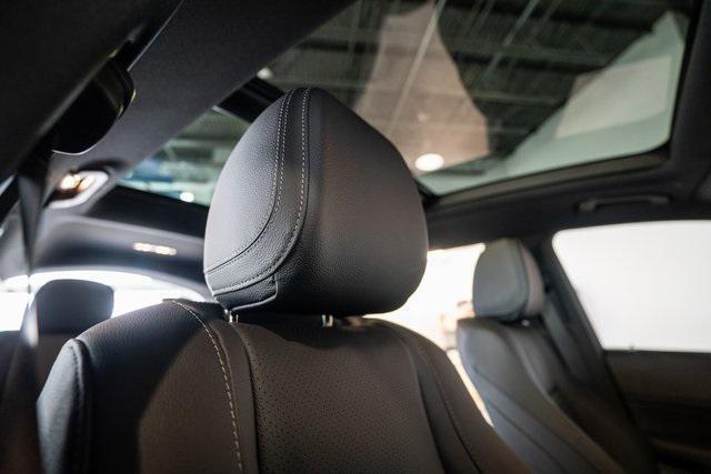 new 2025 Mercedes-Benz GLS 450 car, priced at $93,095