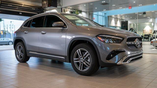 new 2025 Mercedes-Benz GLA 250 car, priced at $49,380