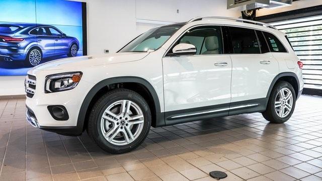 used 2023 Mercedes-Benz GLB 250 car, priced at $39,960