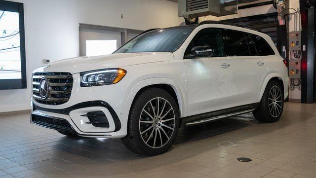 new 2025 Mercedes-Benz GLS 580 car, priced at $122,665