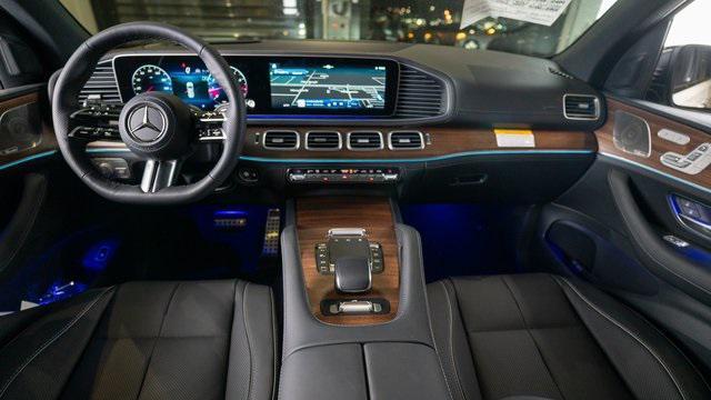 new 2025 Mercedes-Benz GLS 580 car, priced at $122,665