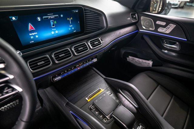 new 2025 Mercedes-Benz GLS 450 car, priced at $96,225