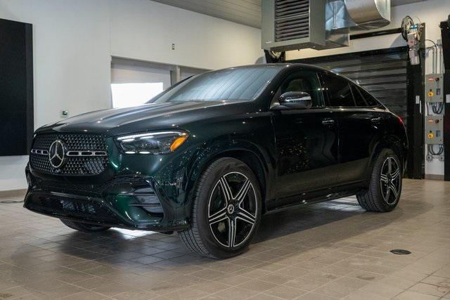 new 2025 Mercedes-Benz GLE 450 car, priced at $89,245