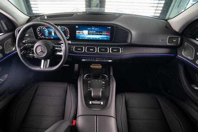 new 2025 Mercedes-Benz GLS 450 car, priced at $102,845