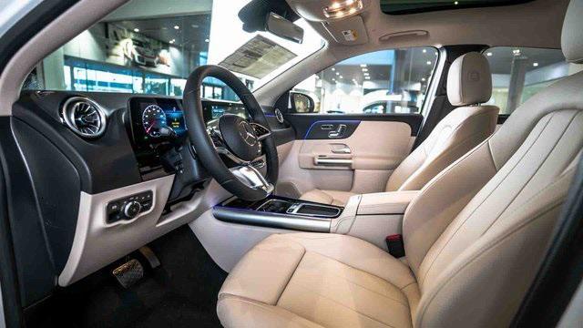 used 2025 Mercedes-Benz GLA 250 car, priced at $42,910
