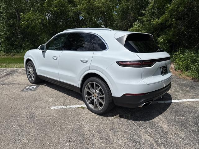 used 2022 Porsche Cayenne car, priced at $53,960