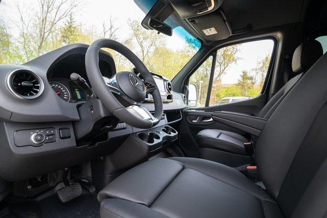 new 2025 Mercedes-Benz Sprinter 2500 car, priced at $79,843