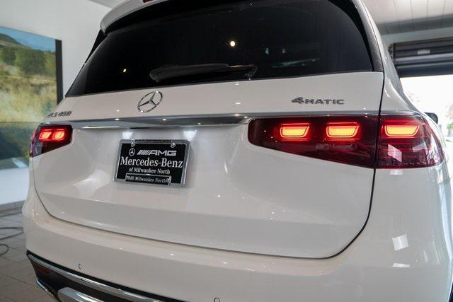 new 2025 Mercedes-Benz GLS 450 car, priced at $92,225