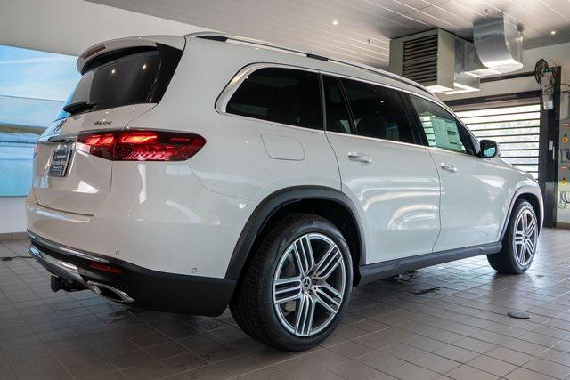 new 2025 Mercedes-Benz GLS 450 car, priced at $92,225