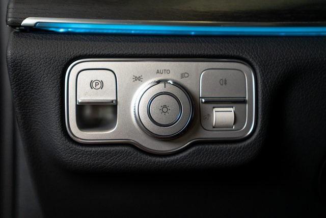 new 2025 Mercedes-Benz GLS 450 car, priced at $92,595