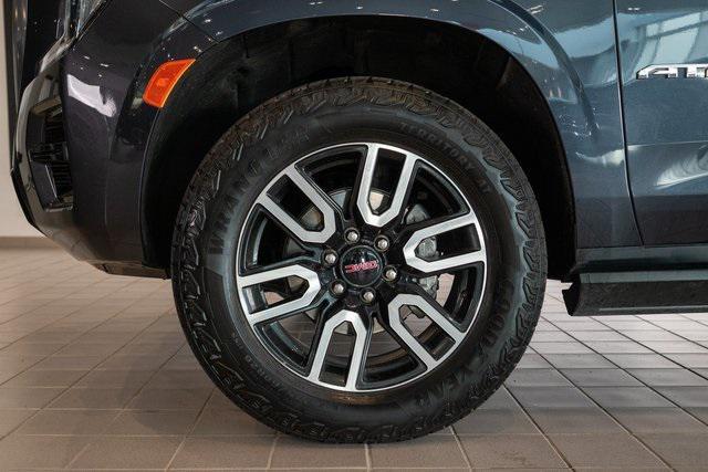 used 2024 GMC Yukon car, priced at $65,930