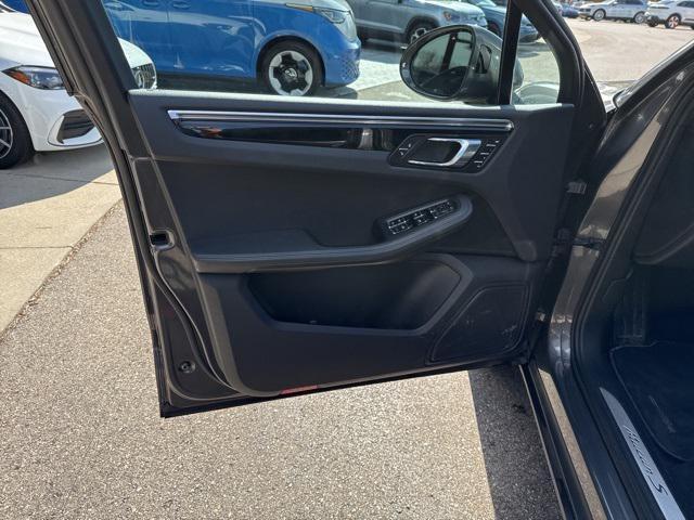used 2015 Porsche Macan car, priced at $23,550