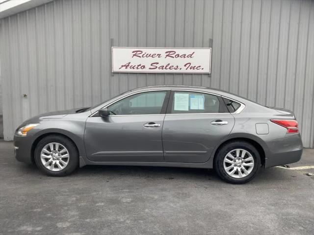 used 2015 Nissan Altima car, priced at $12,995