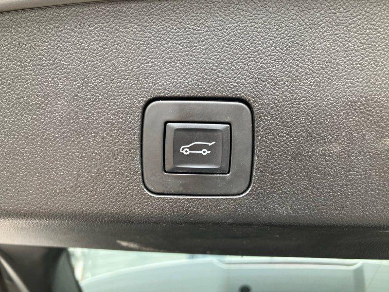 used 2023 Buick Encore GX car, priced at $24,995