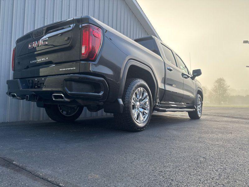 used 2021 GMC Sierra 1500 car, priced at $45,995