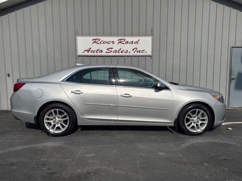 used 2015 Chevrolet Malibu car, priced at $10,995