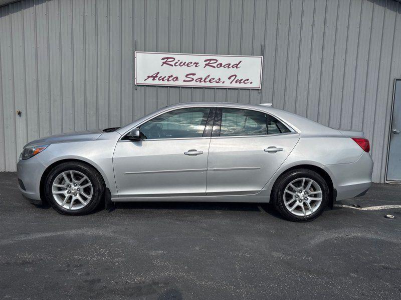 used 2015 Chevrolet Malibu car, priced at $10,995