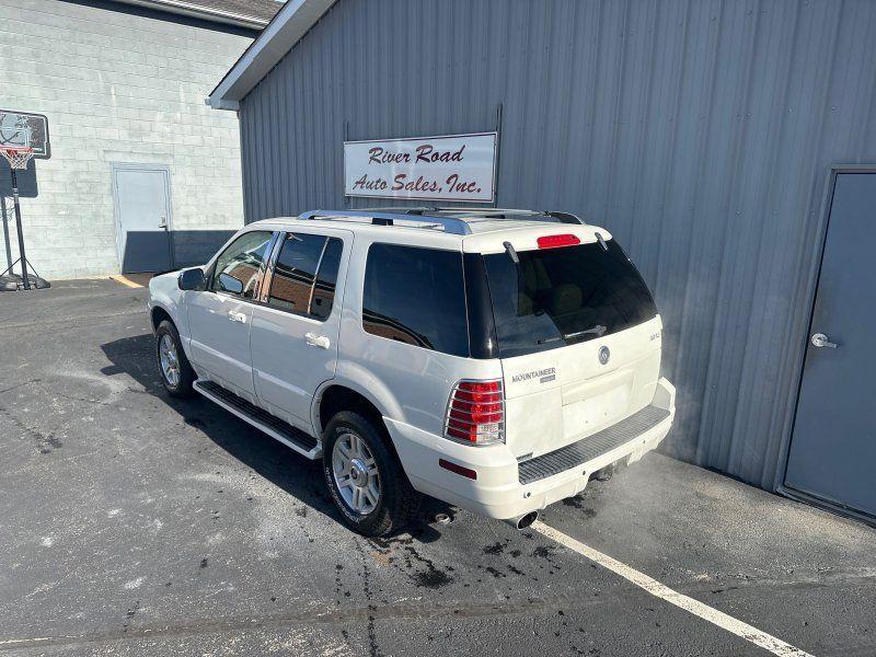 used 2004 Mercury Mountaineer car, priced at $6,995