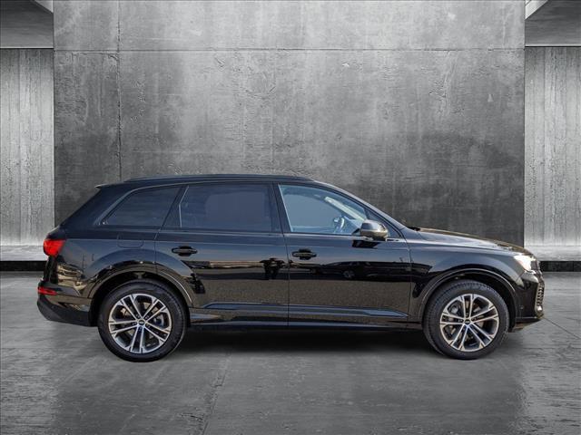 used 2025 Audi Q7 car, priced at $59,995