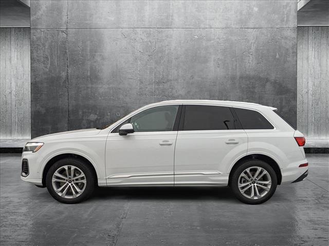 new 2025 Audi Q7 car, priced at $72,900