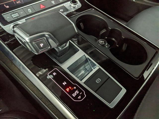used 2022 Audi Q7 car, priced at $37,870