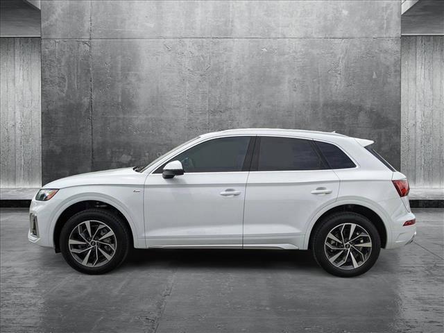 new 2025 Audi Q5 car, priced at $47,988