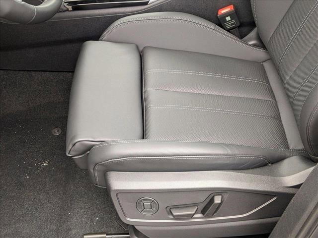 new 2025 Audi Q5 car, priced at $60,975