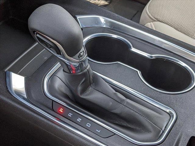 used 2022 Chevrolet Traverse car, priced at $27,590