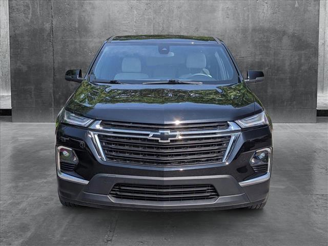 used 2022 Chevrolet Traverse car, priced at $27,590