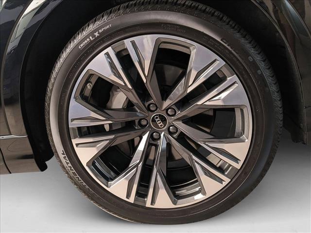 new 2025 Audi Q8 car, priced at $88,921